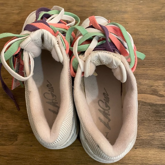 Vintage 1980s LA gear low top white sneakers 7 NEW scuff Rare 3 laces purple - Picture 4 of 17